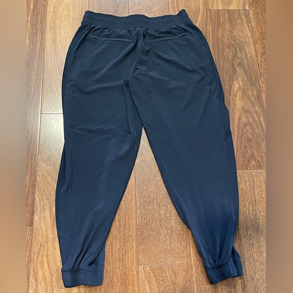 Athleta Brooklyn Textured Jogger - size 8 - Picture 4 of 4